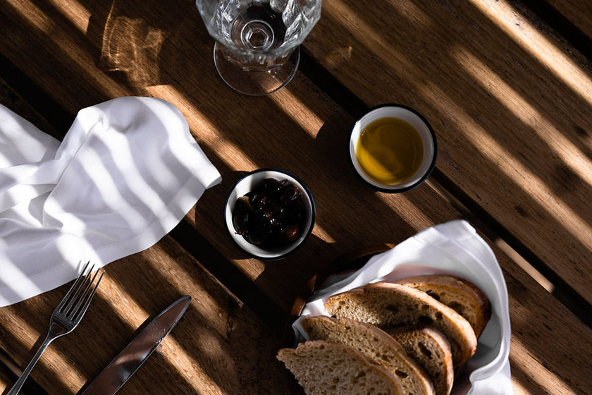 olive table